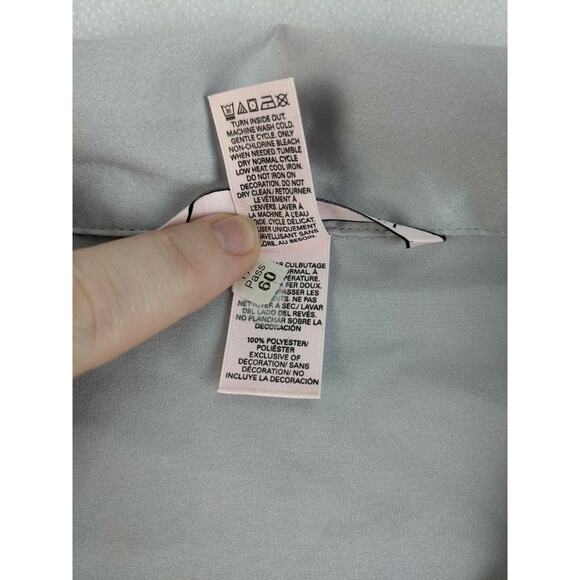 Womens Victorias Secret Sleep Shirt Silky Button Gray Bling Size M - Picture 4 of 8
